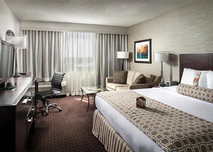 World Casino hotels Crowne Plaza Phoenix Airport - Phx By Ihg